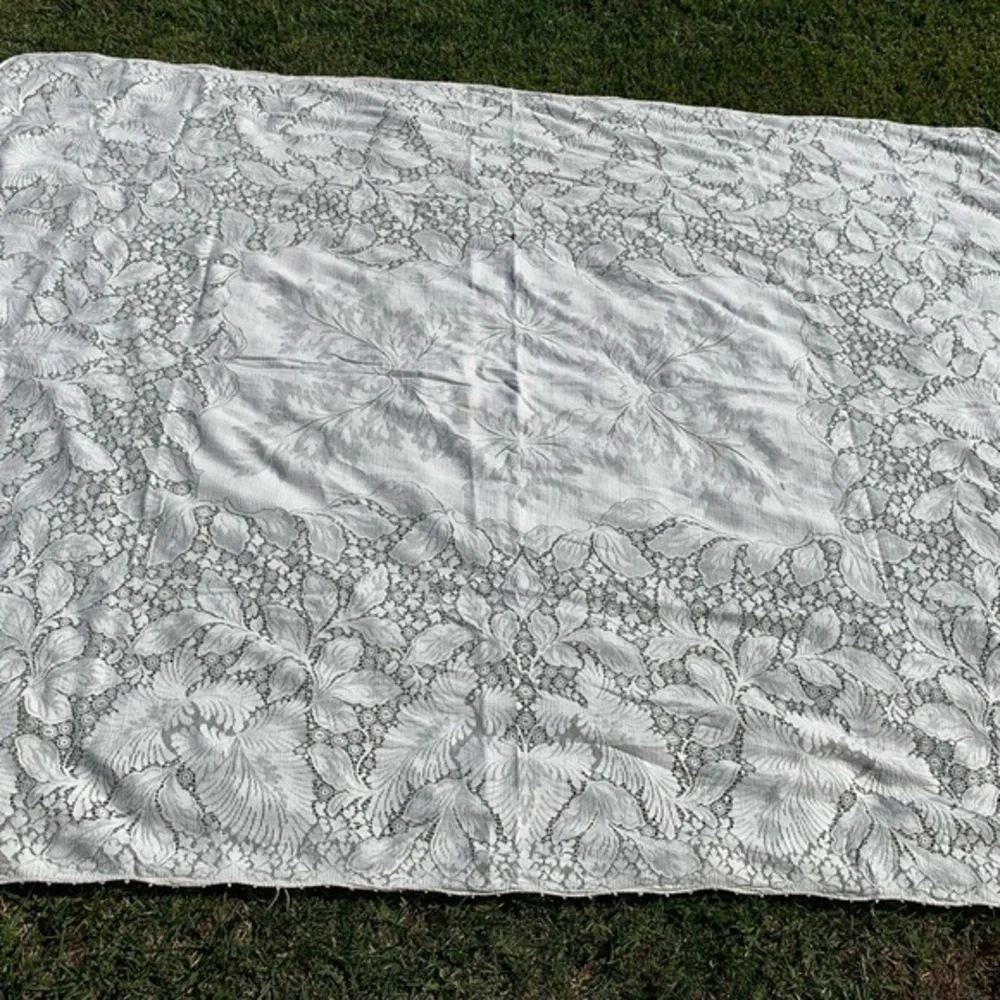 Table cloth